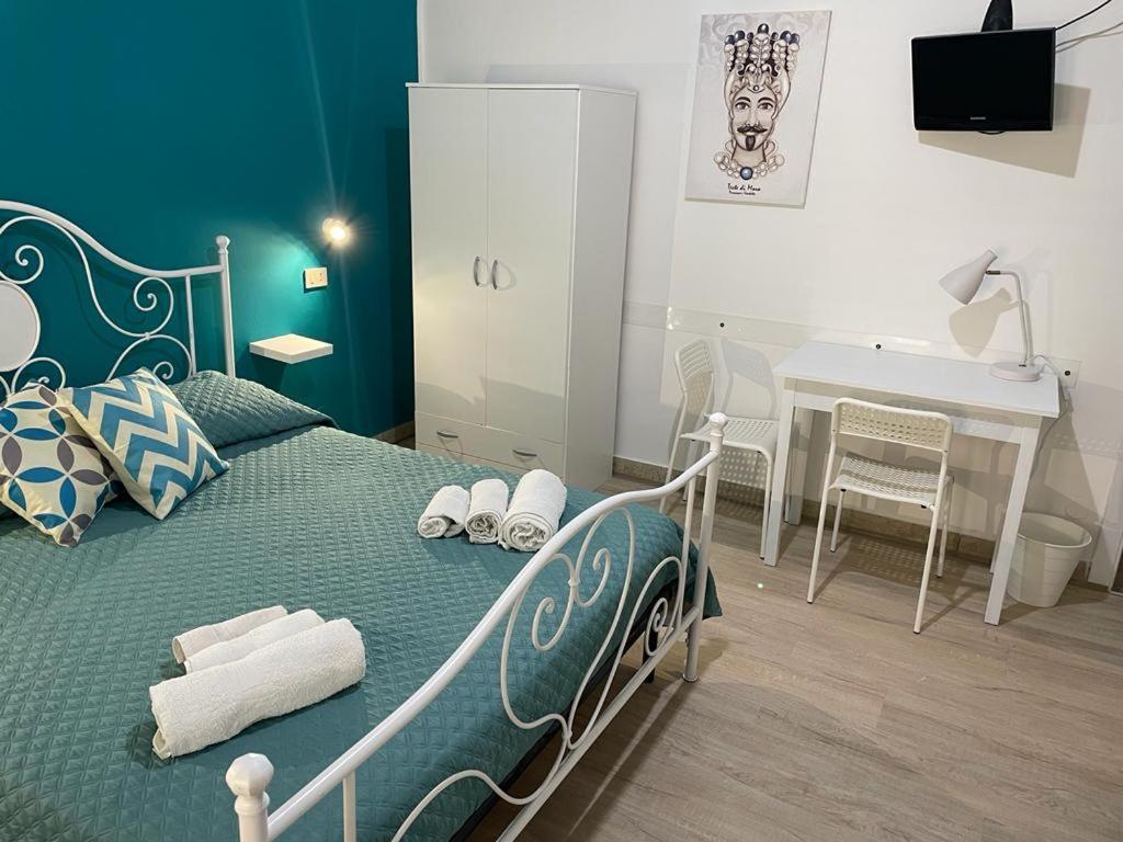 Hotel Casa Vittoria Palermo Esterno foto
