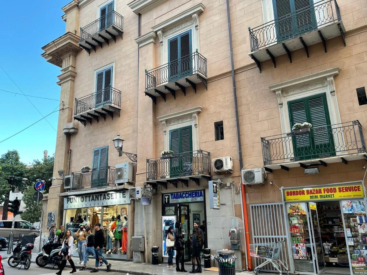Hotel Casa Vittoria Palermo Esterno foto