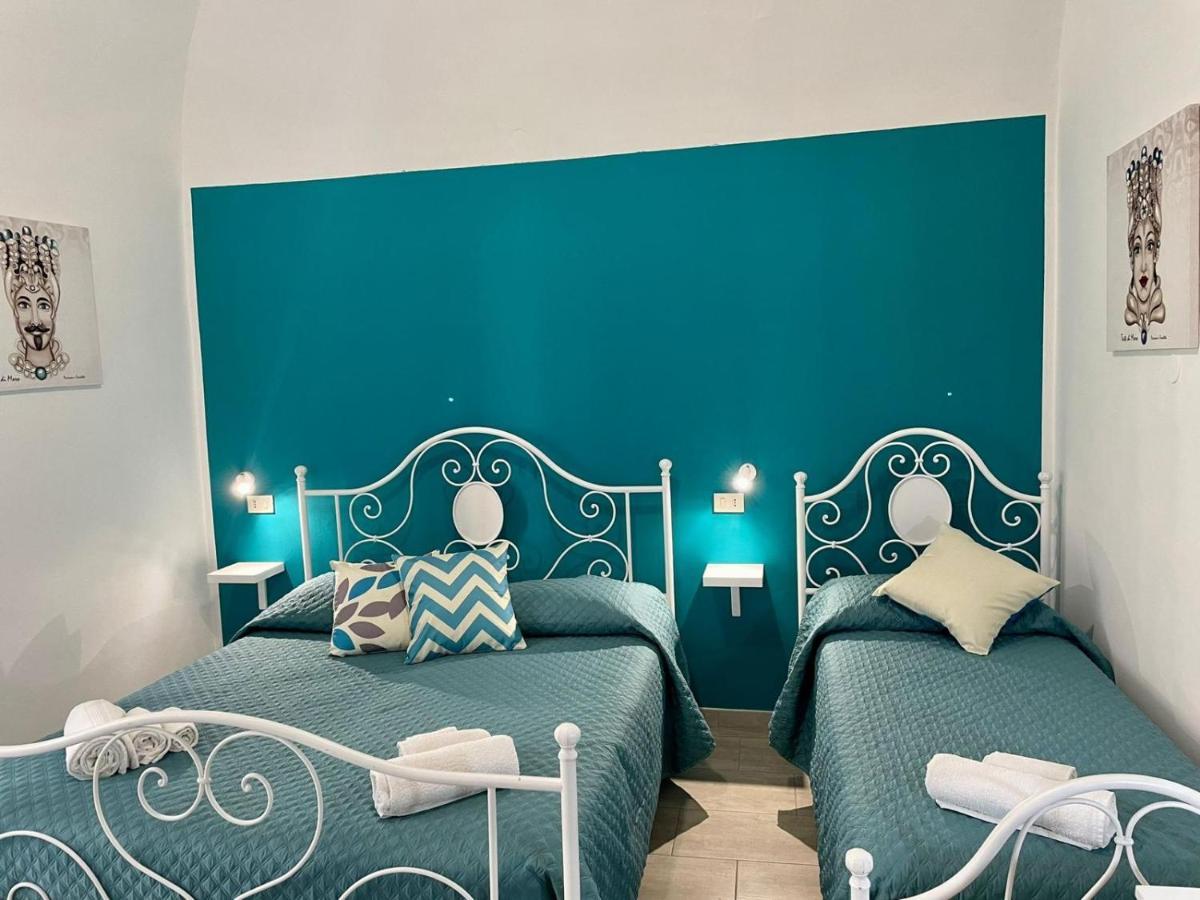 Hotel Casa Vittoria Palermo Esterno foto