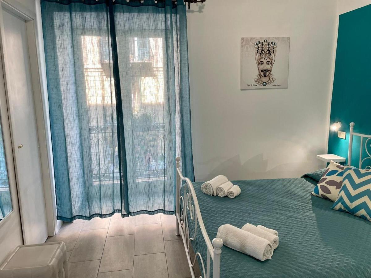Hotel Casa Vittoria Palermo Esterno foto