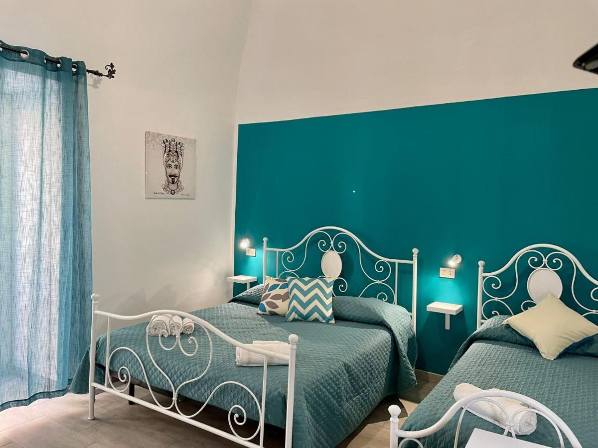 Hotel Casa Vittoria Palermo Esterno foto