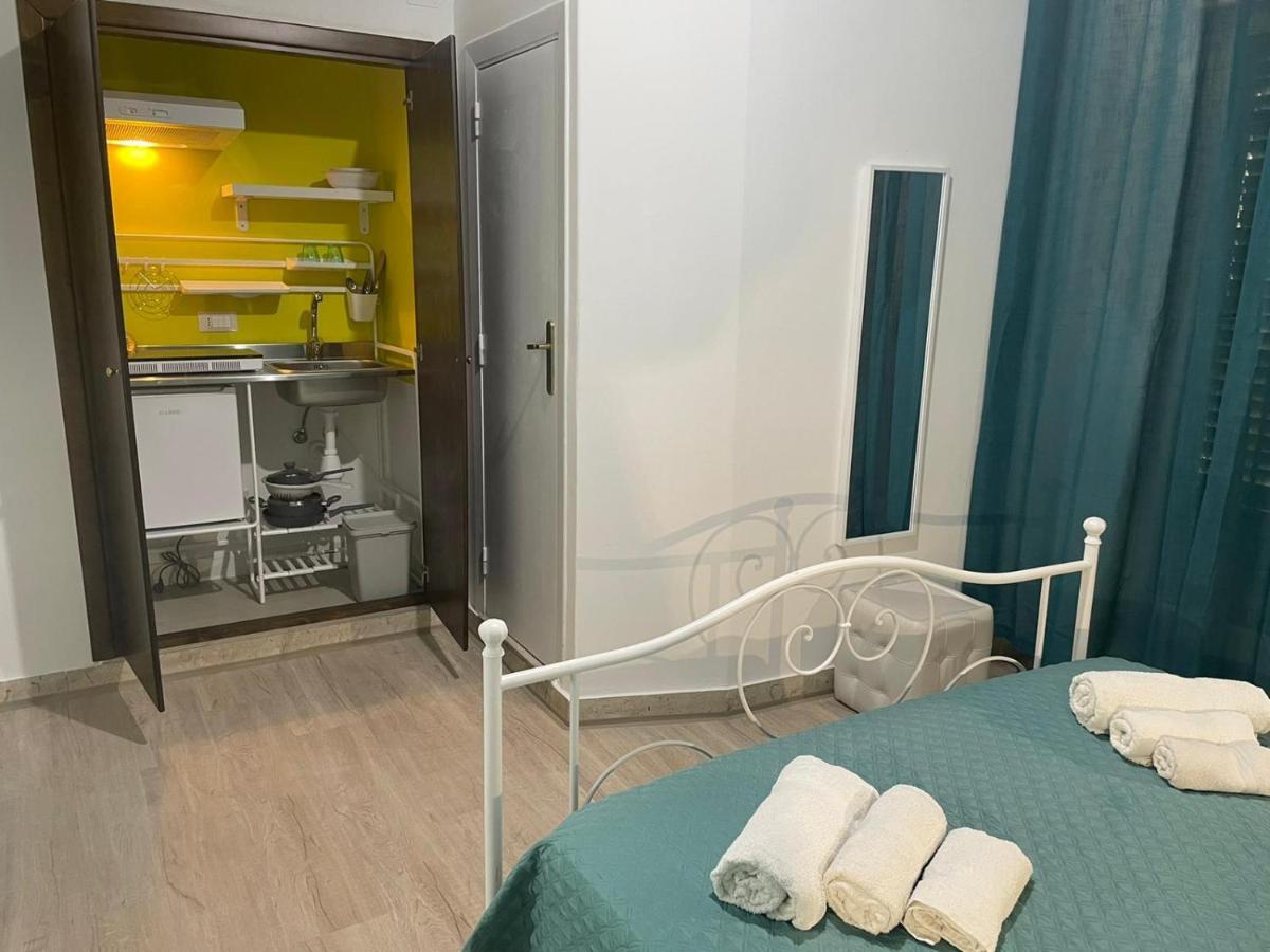 Hotel Casa Vittoria Palermo Esterno foto