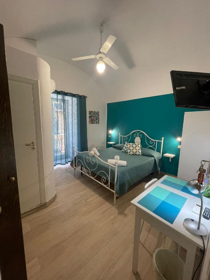 Hotel Casa Vittoria Palermo Esterno foto