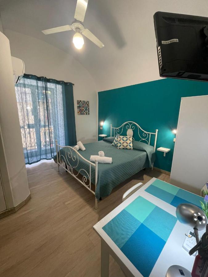 Hotel Casa Vittoria Palermo Esterno foto
