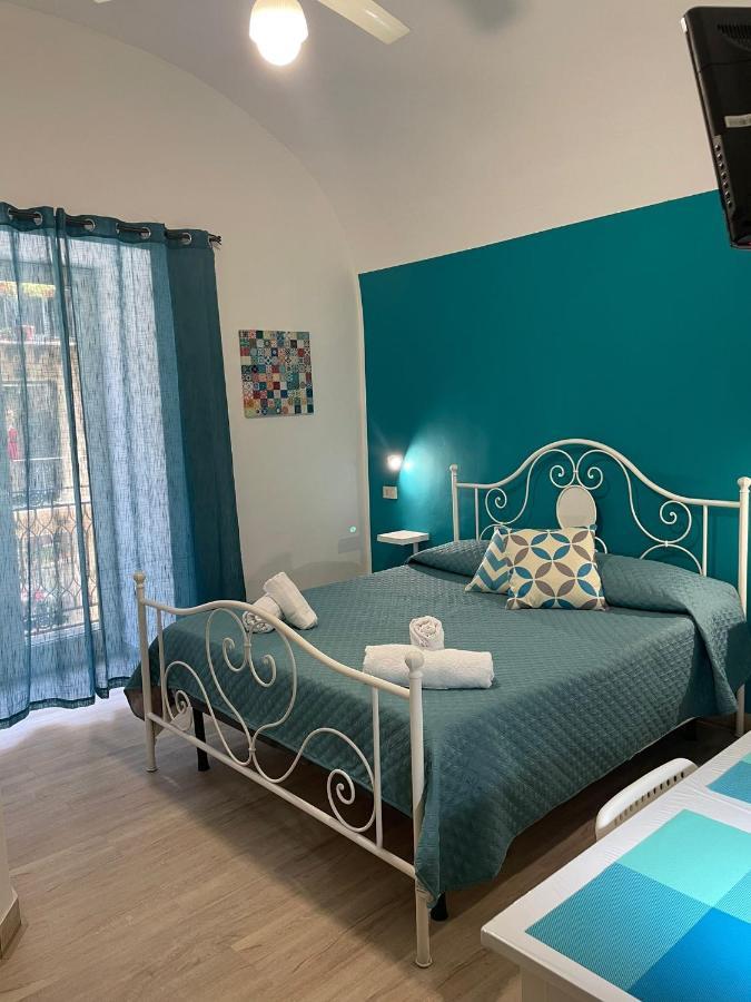 Hotel Casa Vittoria Palermo Esterno foto